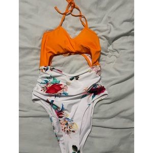 Cupshe swimsuit size small